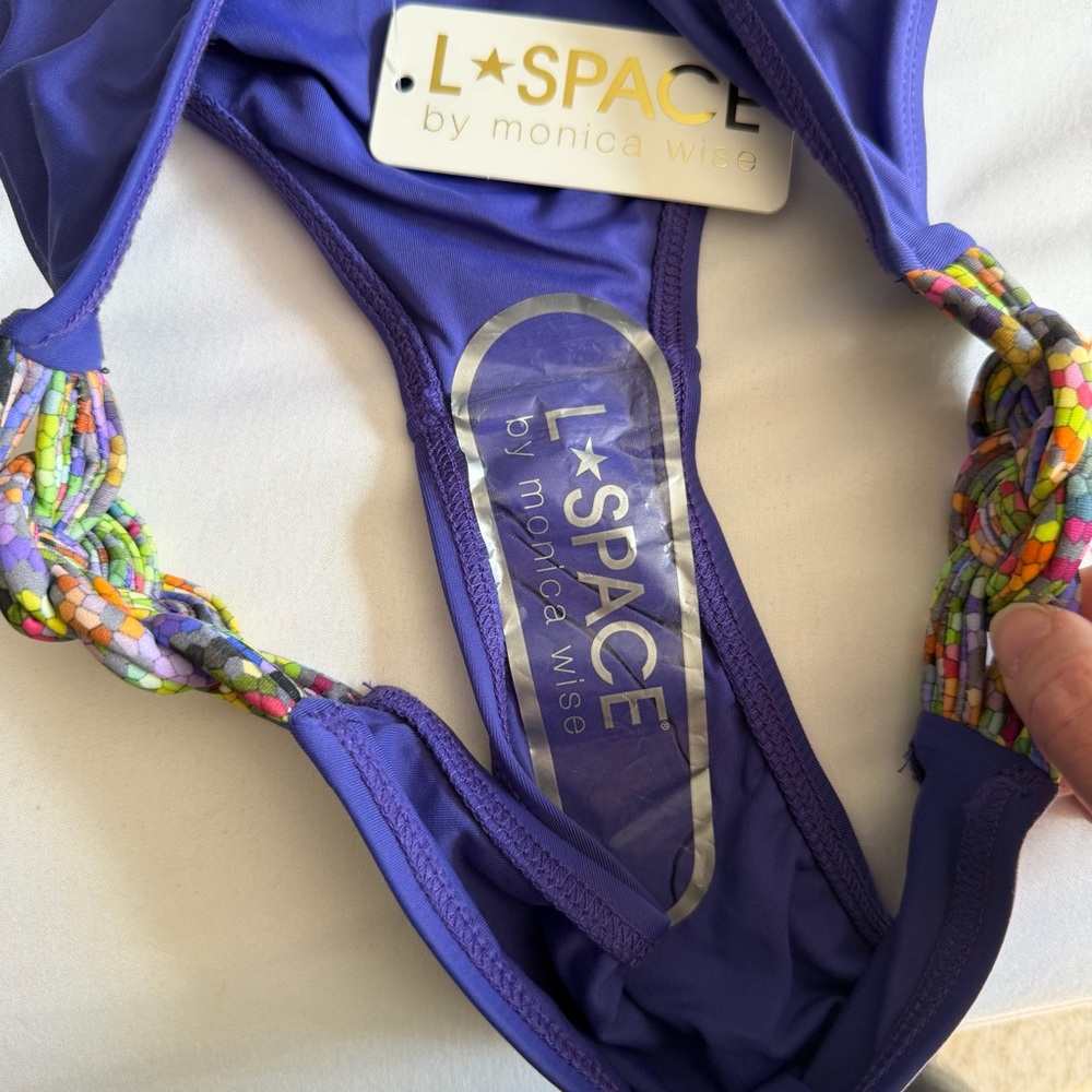 NWT L*Space "Tesserae" Purple Iris Colorful Knot Macrame Back Bandeau Bikini - Picture 15 of 17